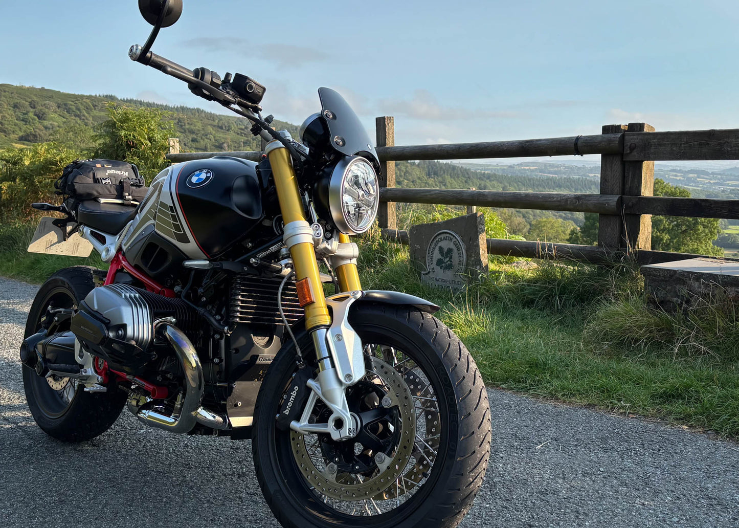 BMW R nineT Roadster (2014-23)