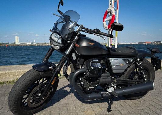 Moto Guzzi V9 Bobber / Roamer