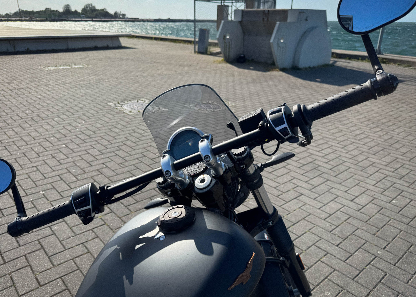 Moto Guzzi V9 Bobber / Roamer